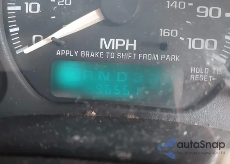 2002 Chevrolet Avalanche 1500 z USA, uszkodzony, nr VIN 3GNEC13T22G139836